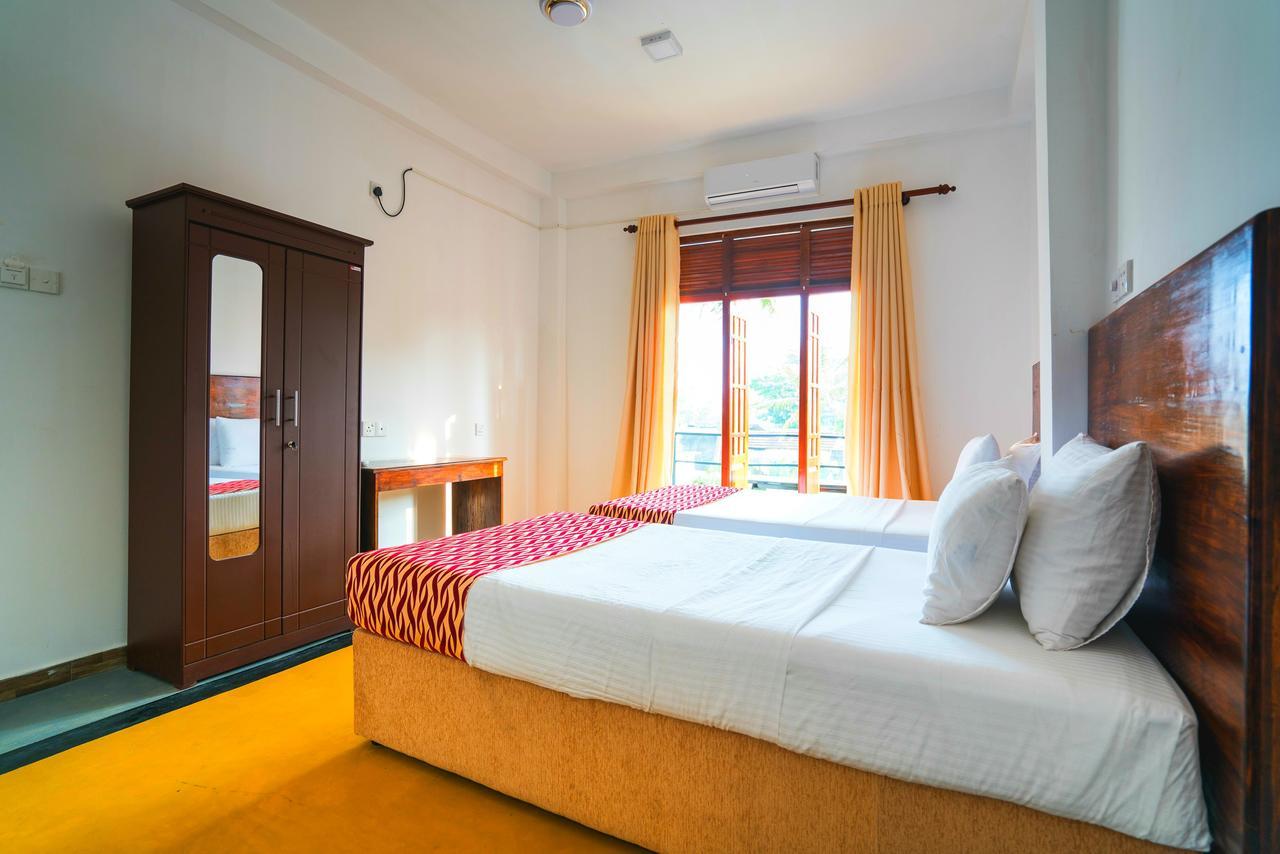 Ocean Bay Surf Resort Weligama Eksteriør bilde