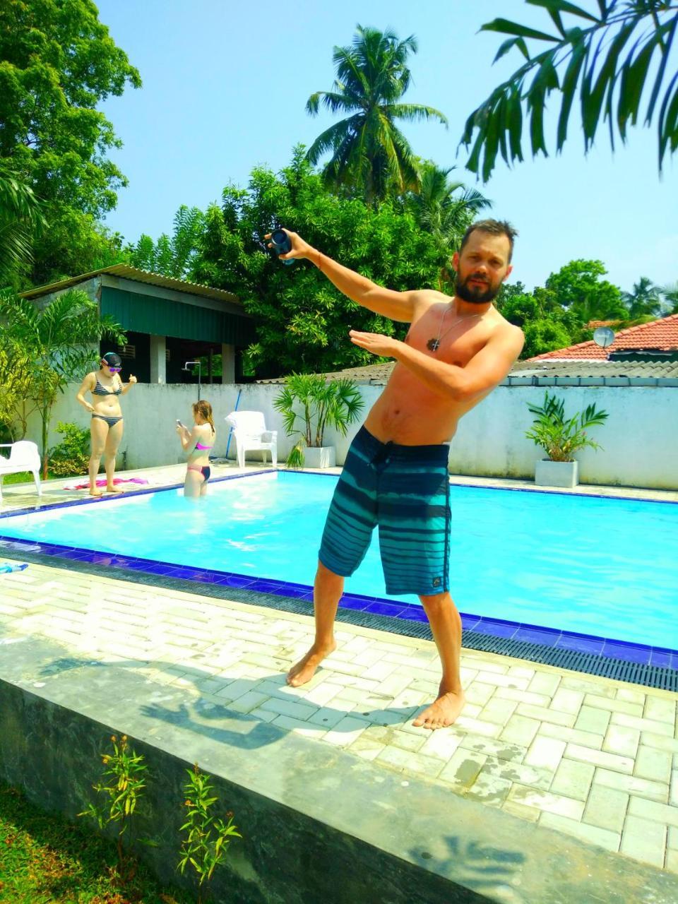 Ocean Bay Surf Resort Weligama Eksteriør bilde