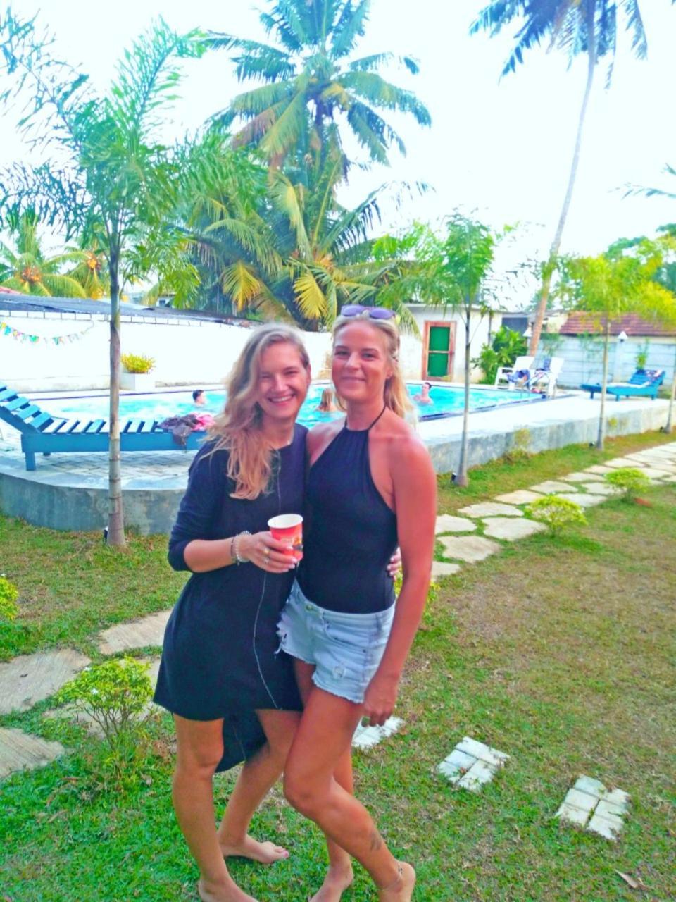 Ocean Bay Surf Resort Weligama Eksteriør bilde