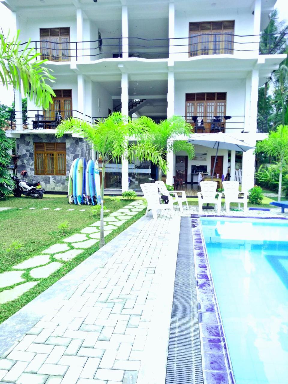 Ocean Bay Surf Resort Weligama Eksteriør bilde