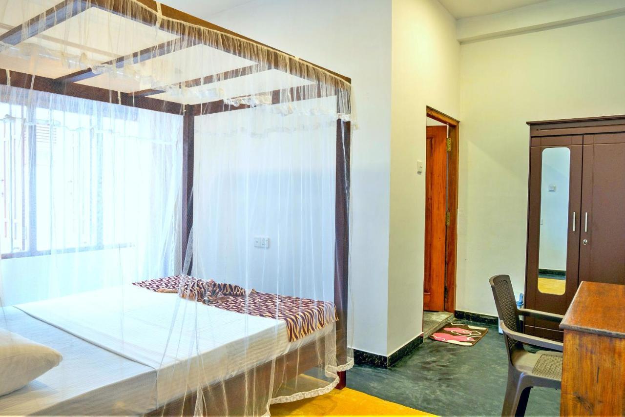 Ocean Bay Surf Resort Weligama Eksteriør bilde